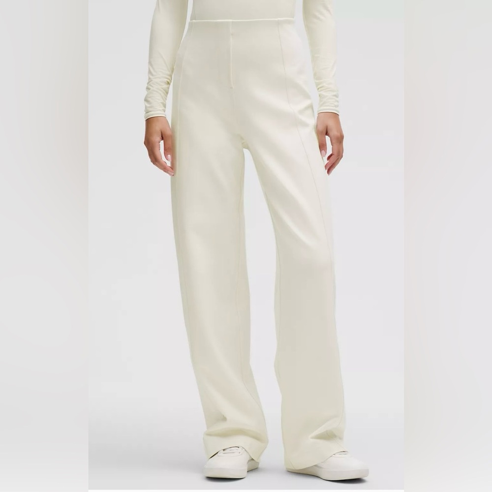 New without Tags Stretch Knit Straight Leg Pull On Pant in Bone High Waist